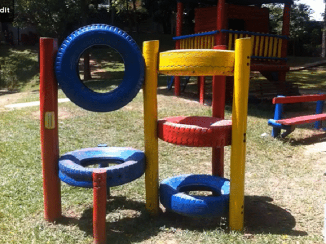 brinquedos de crianca com pneus 2