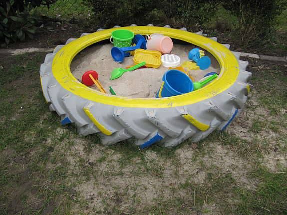 brinquedos de crianca com pneus 6