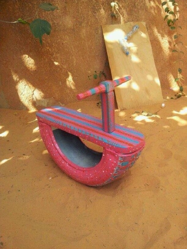 brinquedos de crianca com pneus