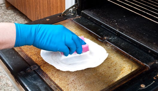 como limpar o forno