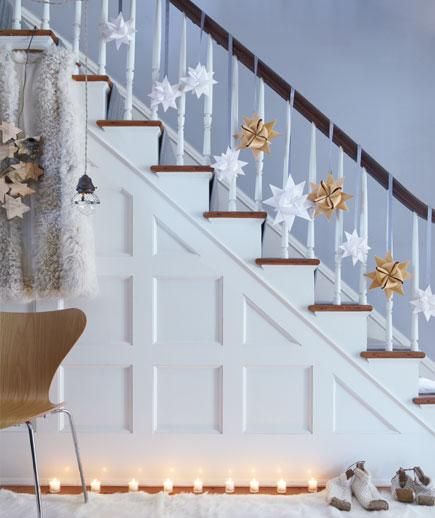 decoração simples escadas de natal