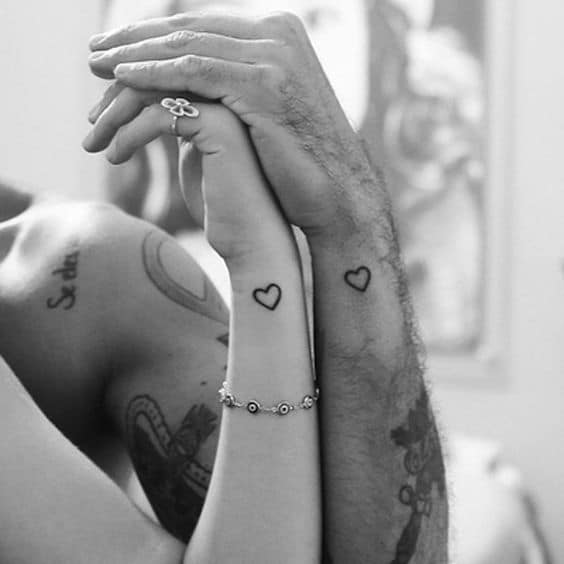 ideias tatuagem casal simples