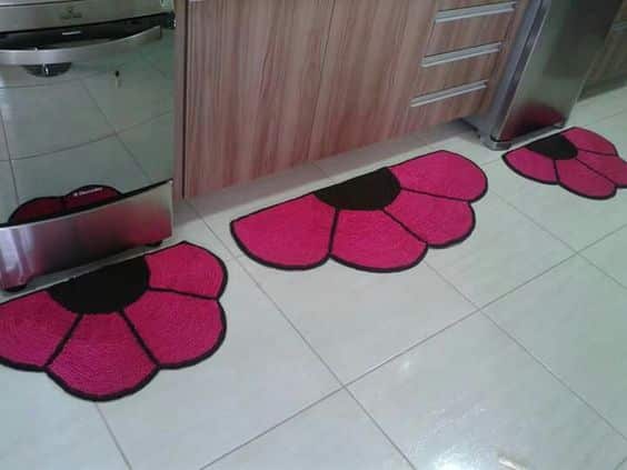 tapete frufru cozinha rosa