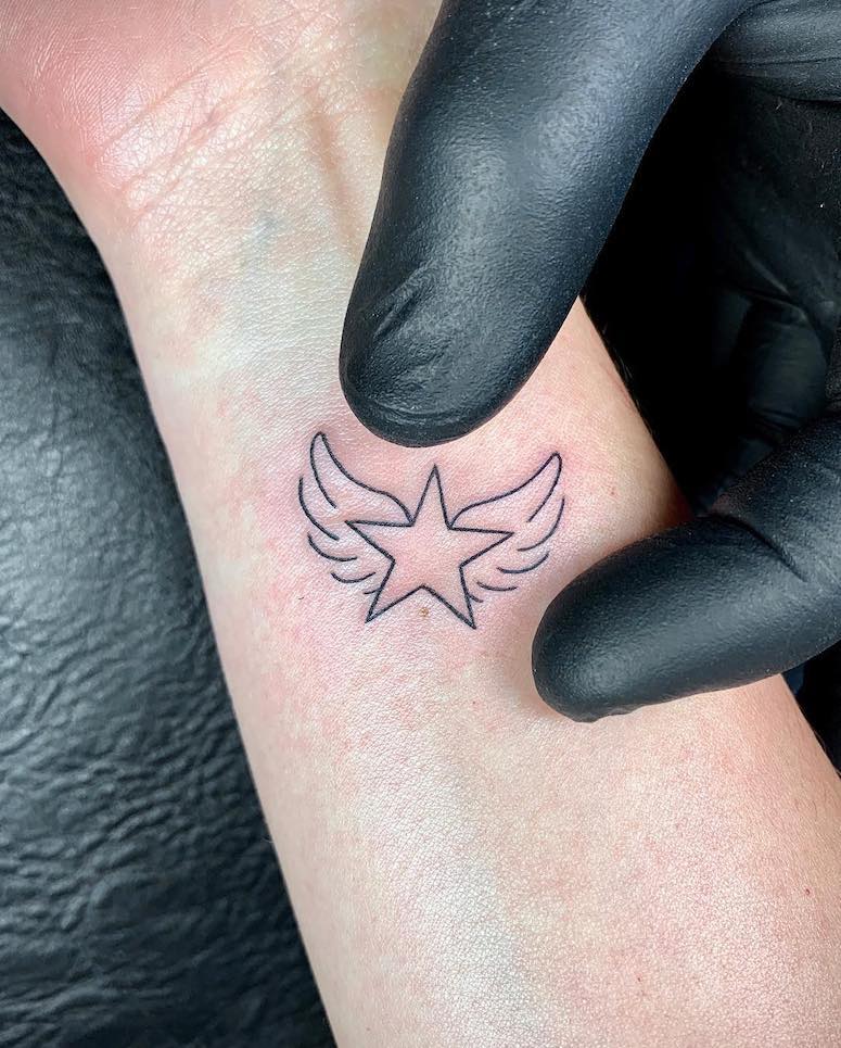 tatuagens de estrela delicada