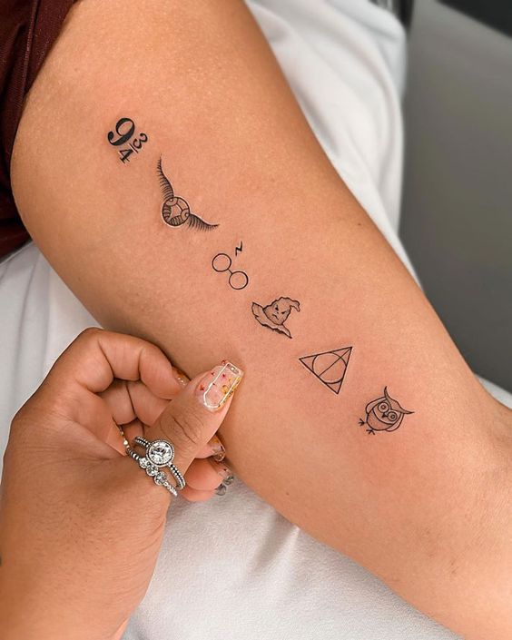 tatuagens do harry potter minimalista