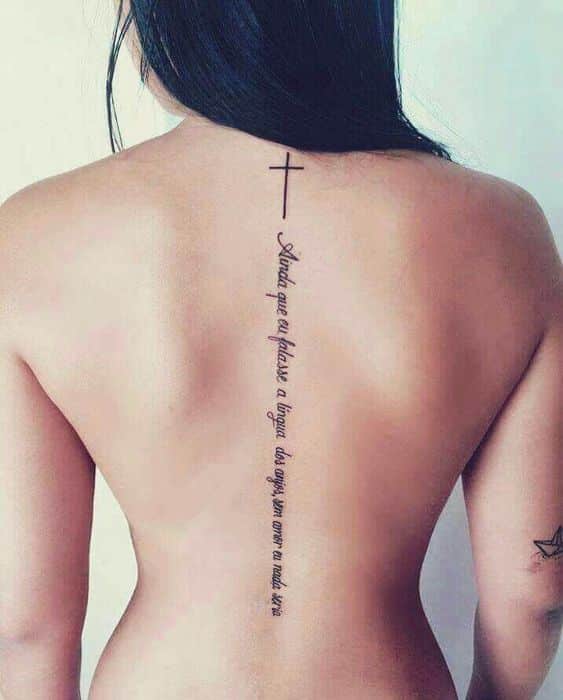 tatuagens escritas costas 1